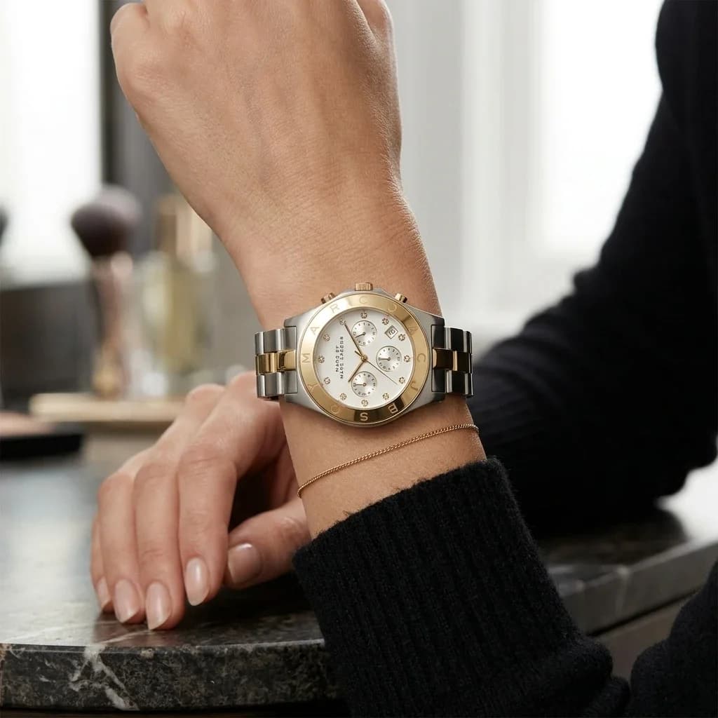 Montre Marc Jacobs MBM3177 femme détail cadran argent