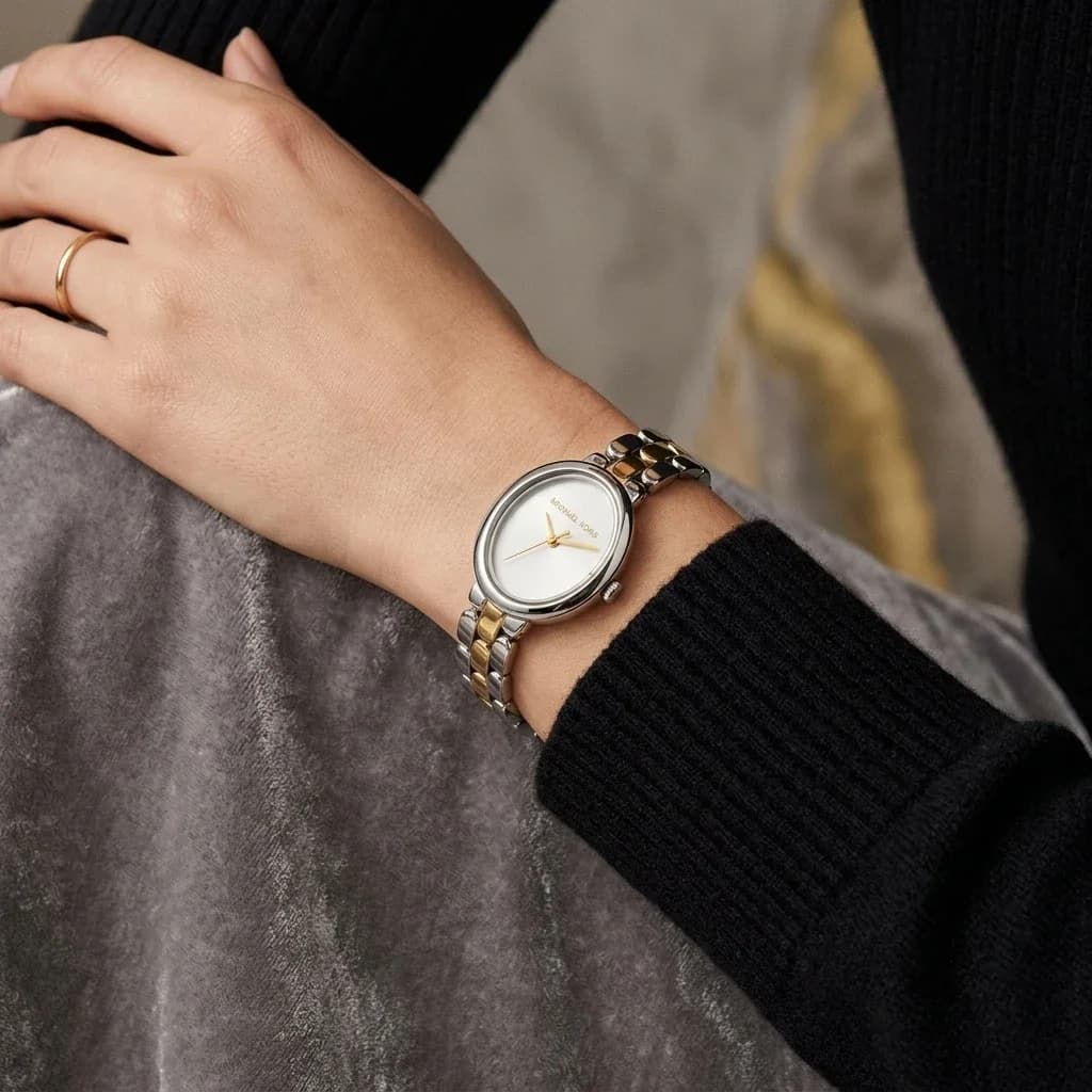 Michael Kors MK4956 côté fond de boîtier bicolore