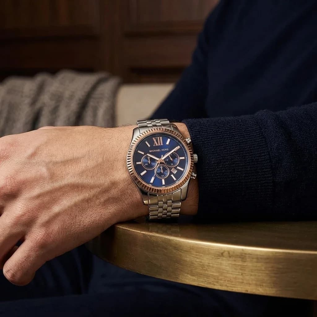 Montre homme Michael Kors MK8689 Lexington chronographe quartz cadran bleu vue 6
