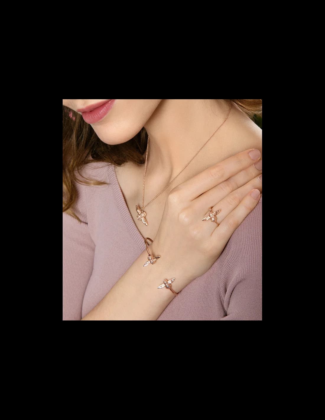 Bracelet Olivia Burton Abeille 3D OBJ16AMB02 Acier or rose vue 4