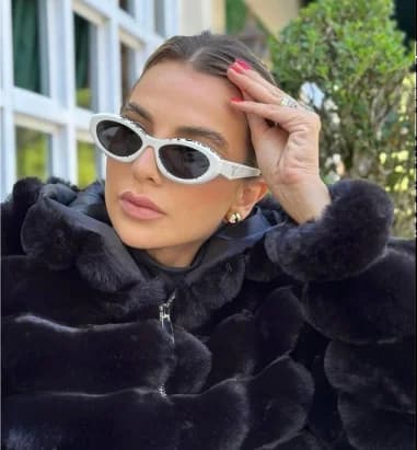 Prada Symbole PR 26ZS rectangular sunglasses vue 4