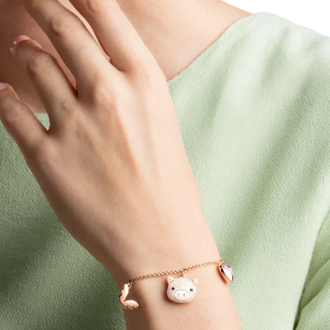 Swarovski Little Pig 5447482 Rose Gold Plated Crystal Bracelet vue 3
