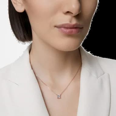 Collier Swarovski Attract solitaire carré en métal rhodié vue 4