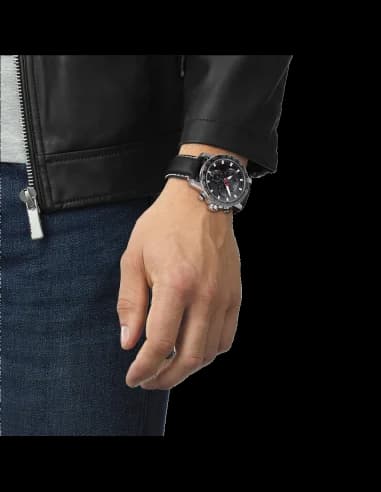 Montre Tissot T1256171605100 homme détail bracelet cuir