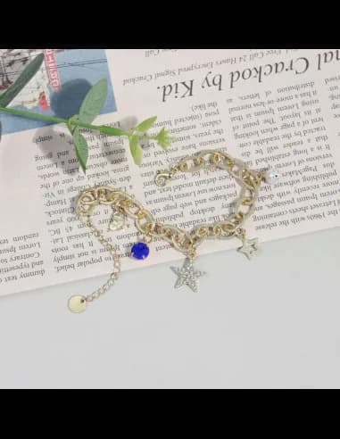 Victoria Bradley gold plated steel charm bracelet vue 3