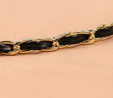 Montre Victoria Bradley C523 femme détail bracelet