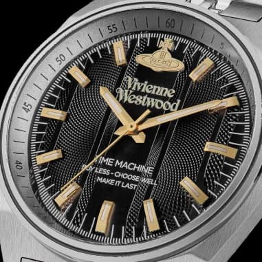 Montre Vivienne Westwood Sydenham VV251BKSL bracelet argent en acier cadran noir vue 3